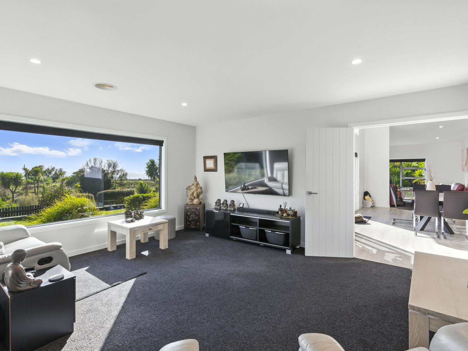 22 Taranui Way, Paraparaumu Beach