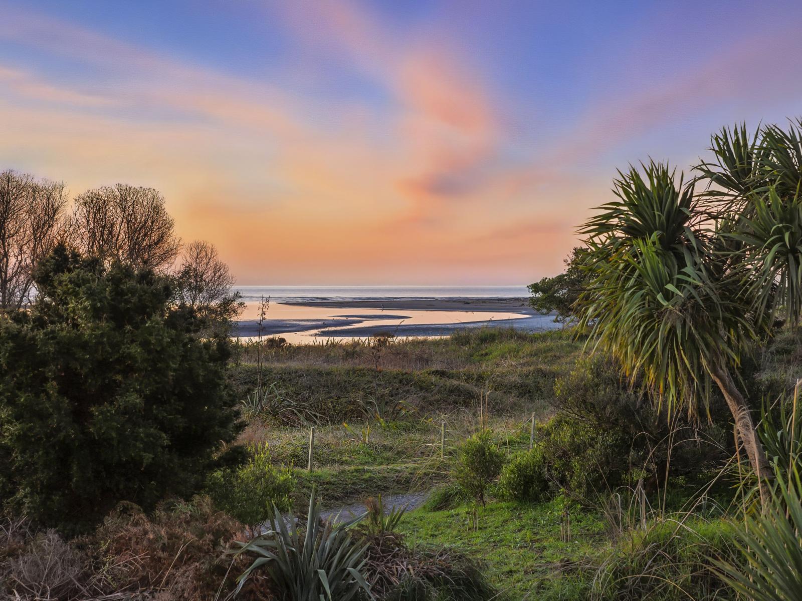 22 Taranui Way, Paraparaumu Beach