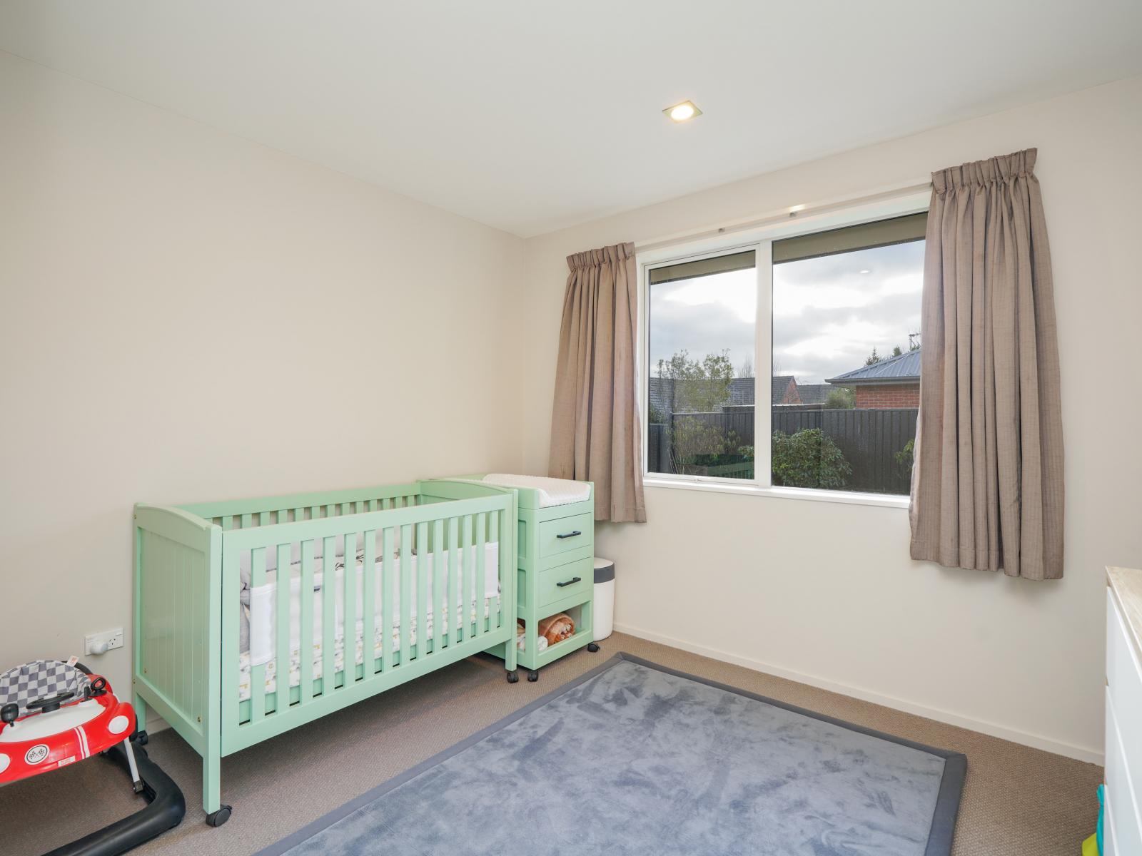 86 Hoffman Court, Waikiwi