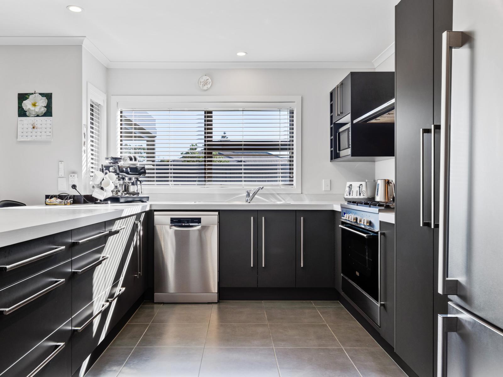25 Chestnut Close, Kelvin Grove