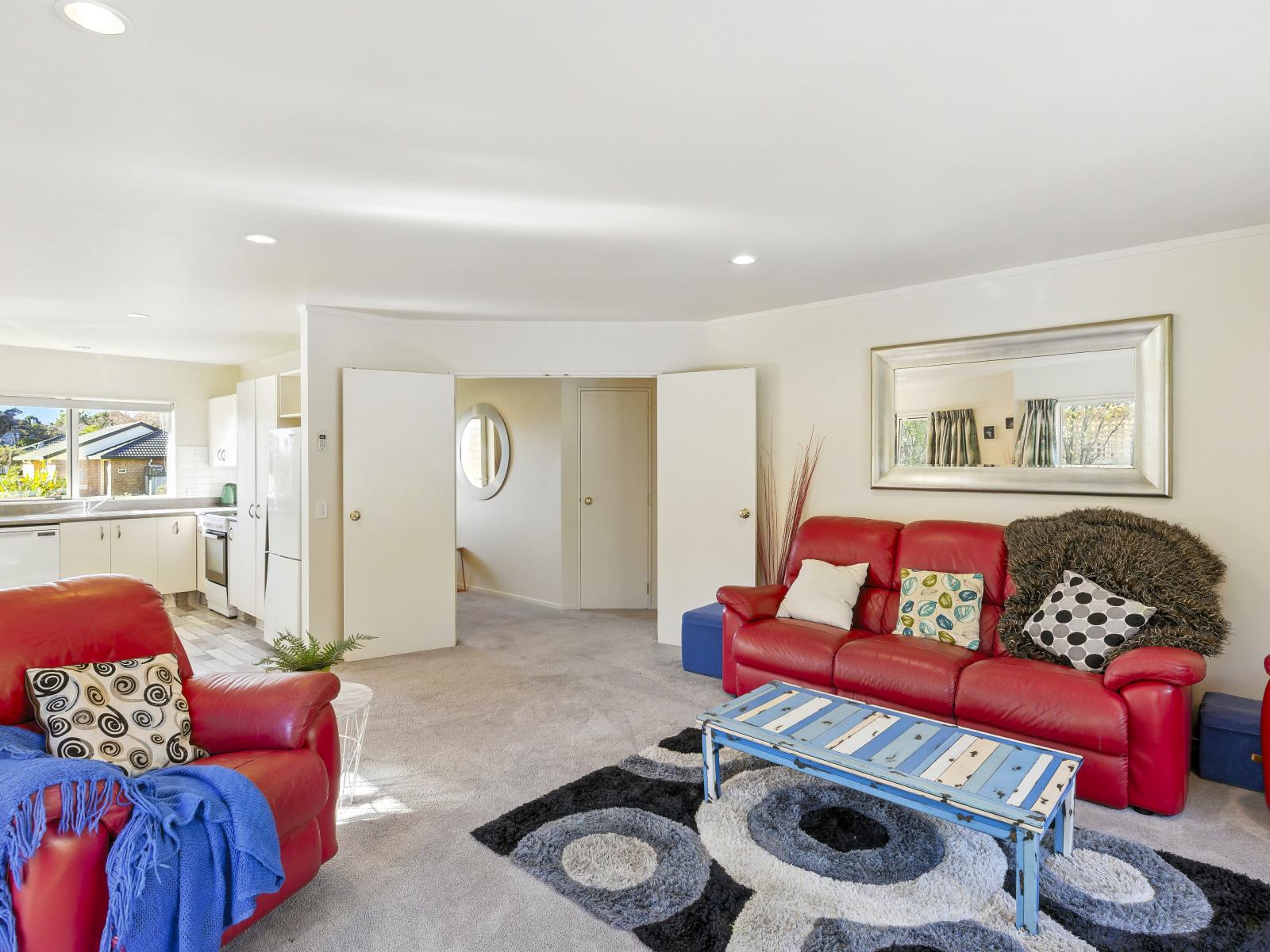 27 Villa Grove, Paraparaumu