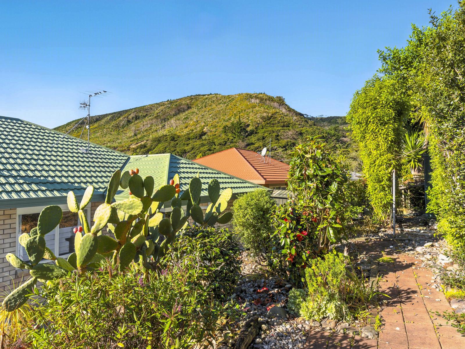 27 Villa Grove, Paraparaumu