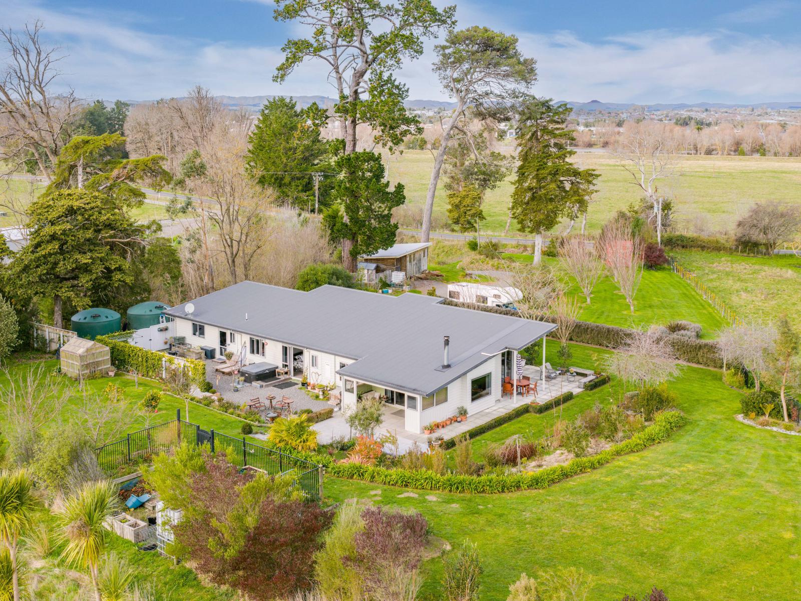 136F Lindsay Road, Waipukurau