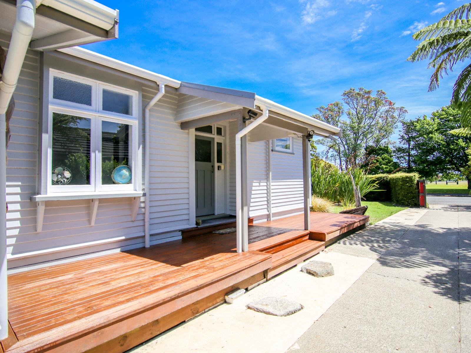 75 Peel Street, Westport