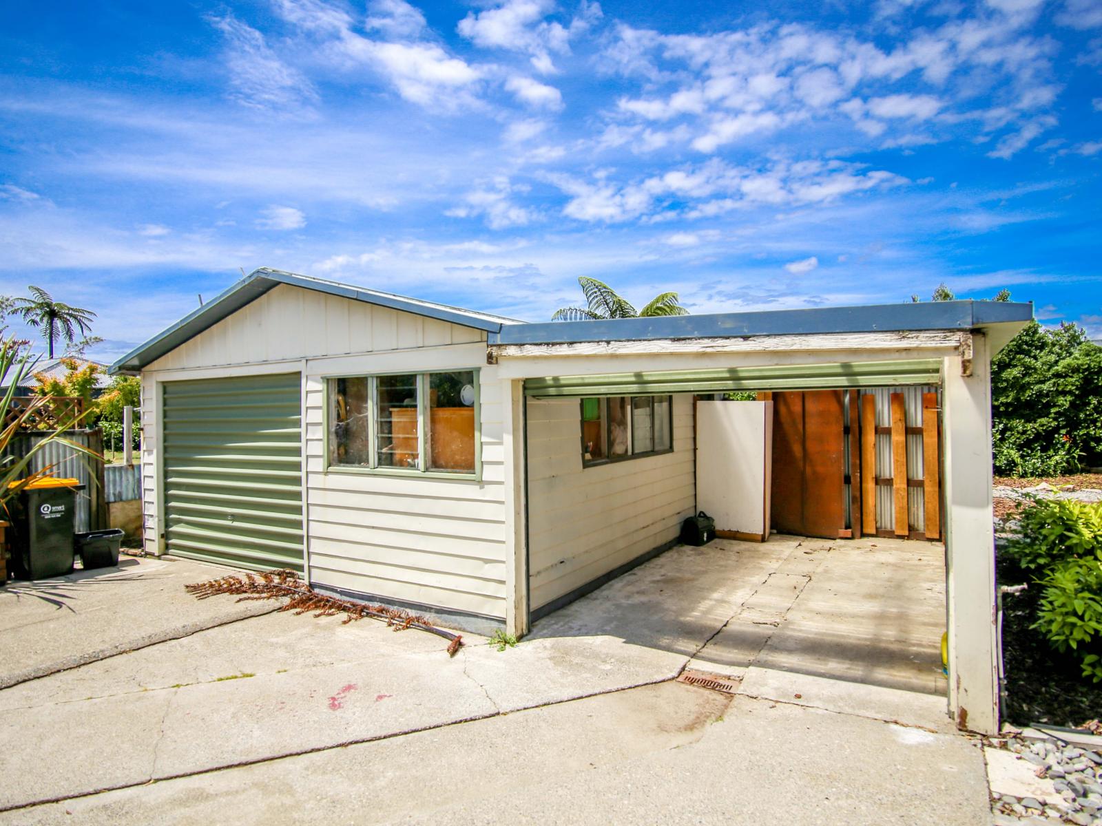 75 Peel Street, Westport