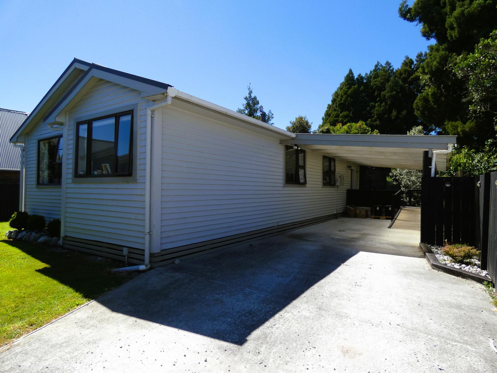 33 Domett Street, Westport