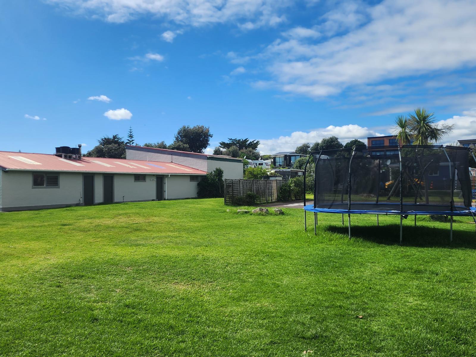 98, 20 Tasman Road, Otaki Beach