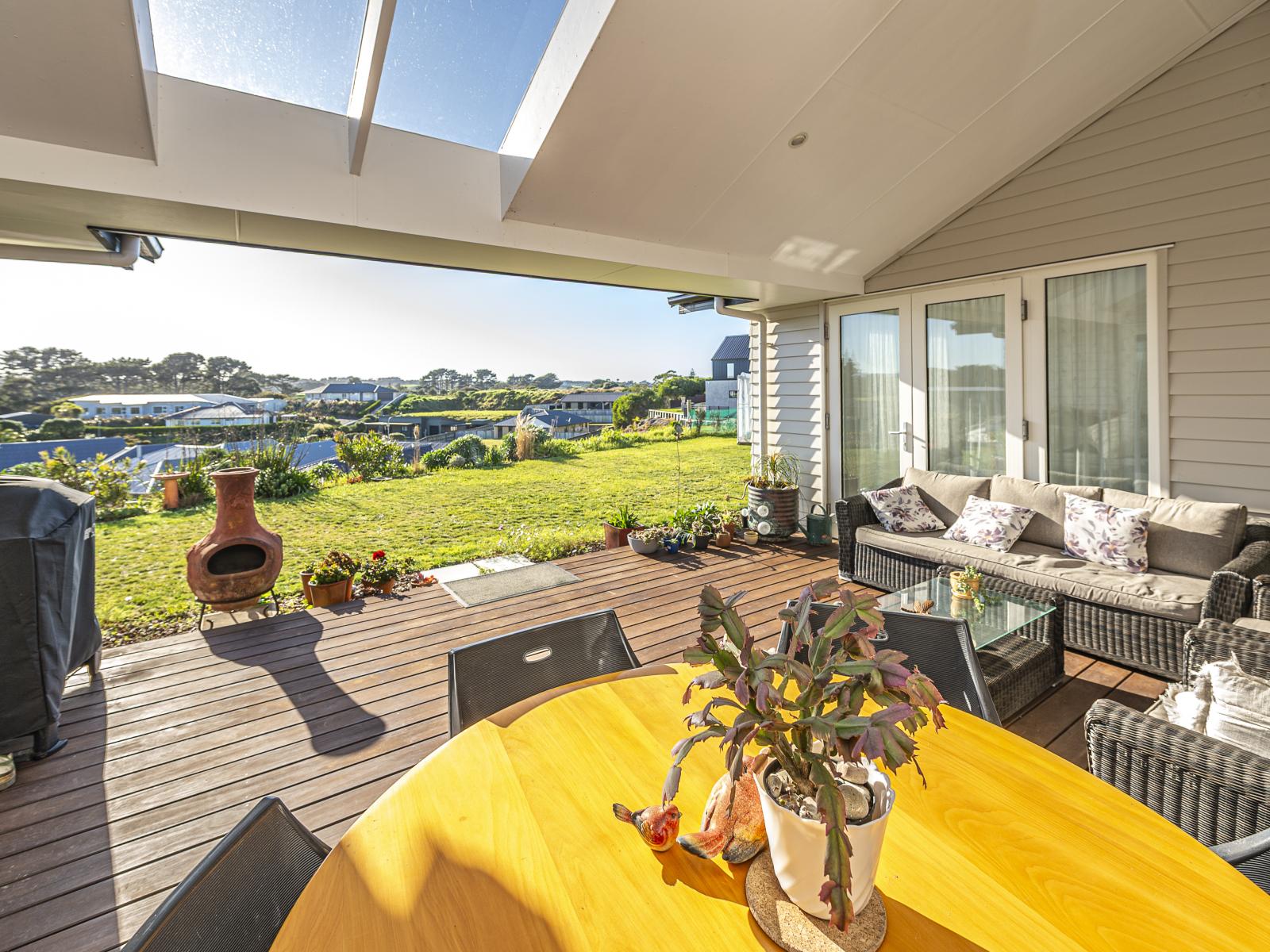 12 Longbeach Drive, Castlecliff