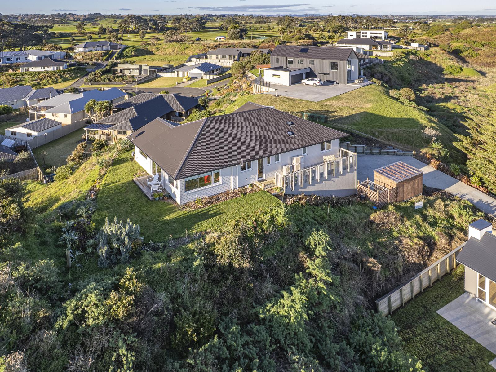 12 Longbeach Drive, Castlecliff