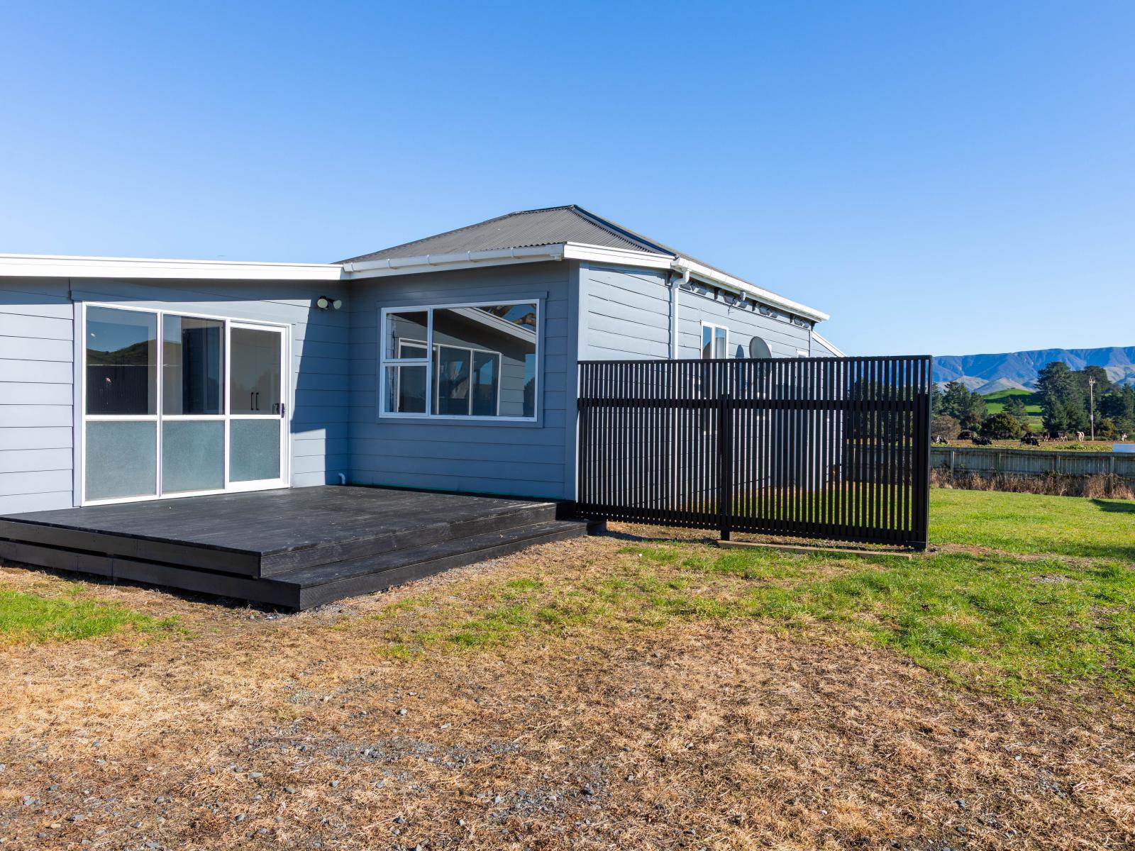 76585 State Highway 2, Matamau
