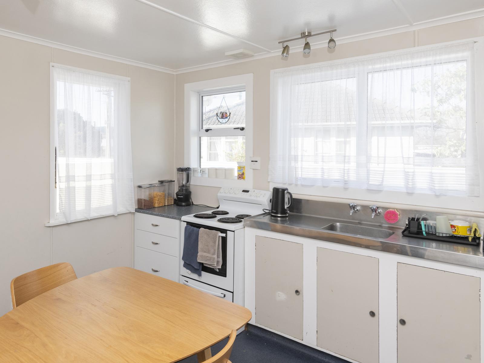 25a and 25b Manuka Street, Elgin