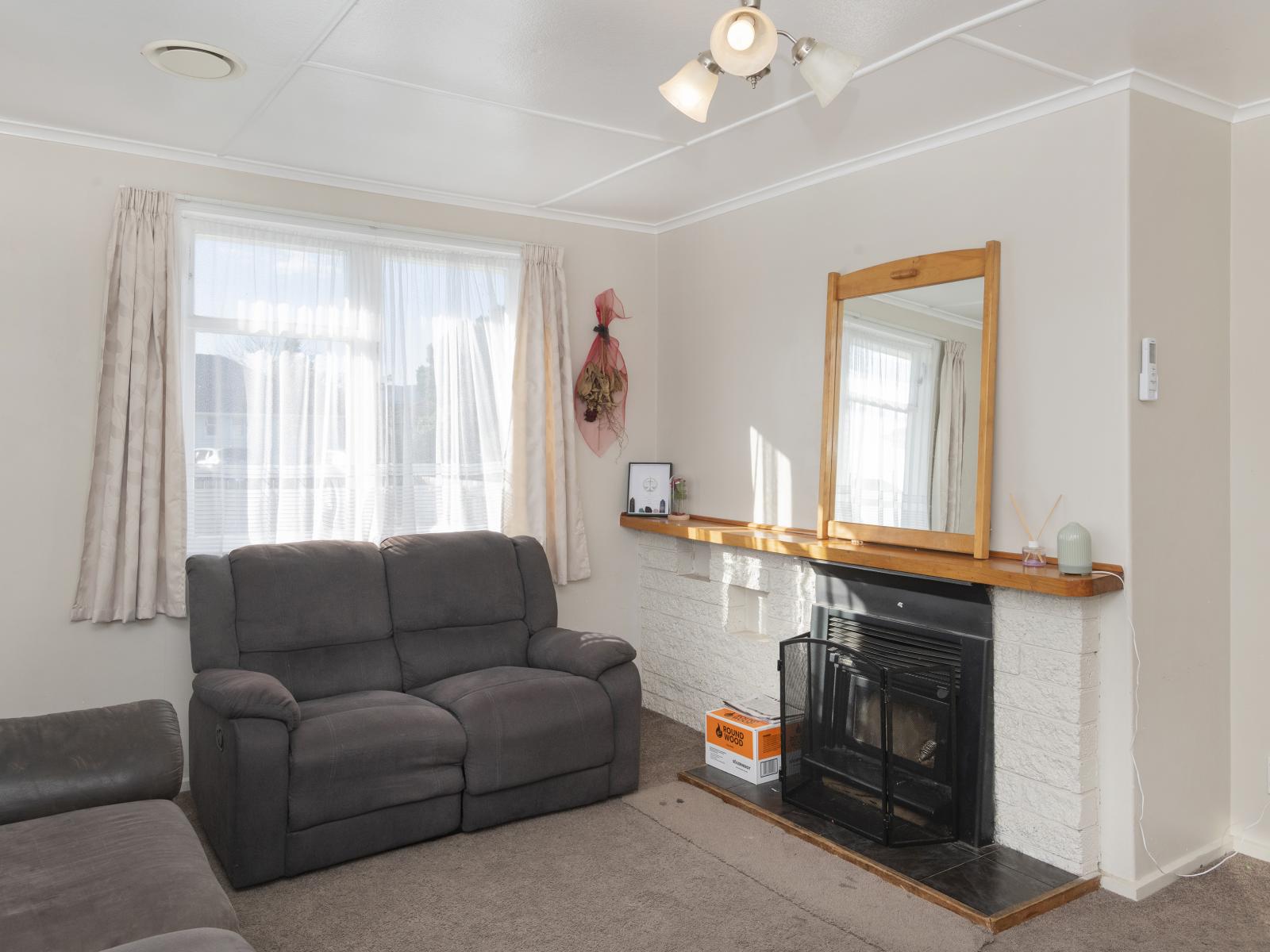 25a and 25b Manuka Street, Elgin