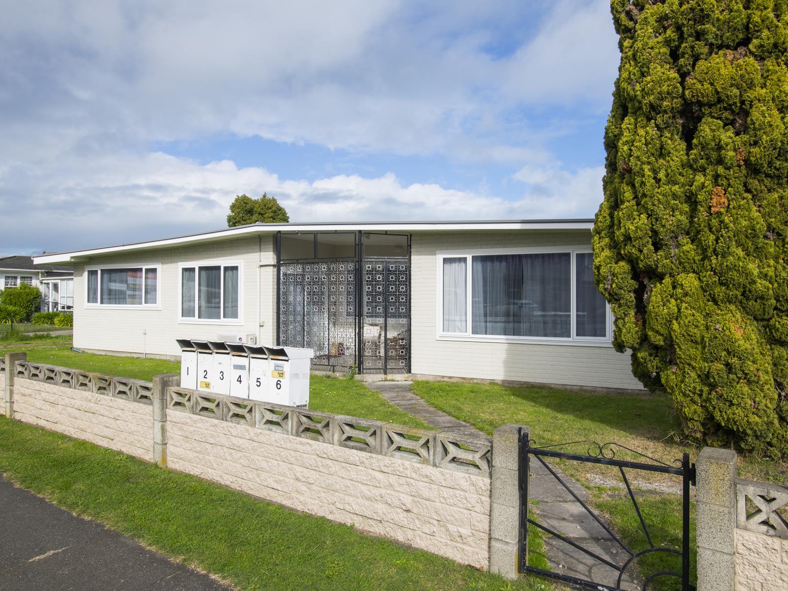 664 Gladstone Road, Te hapara