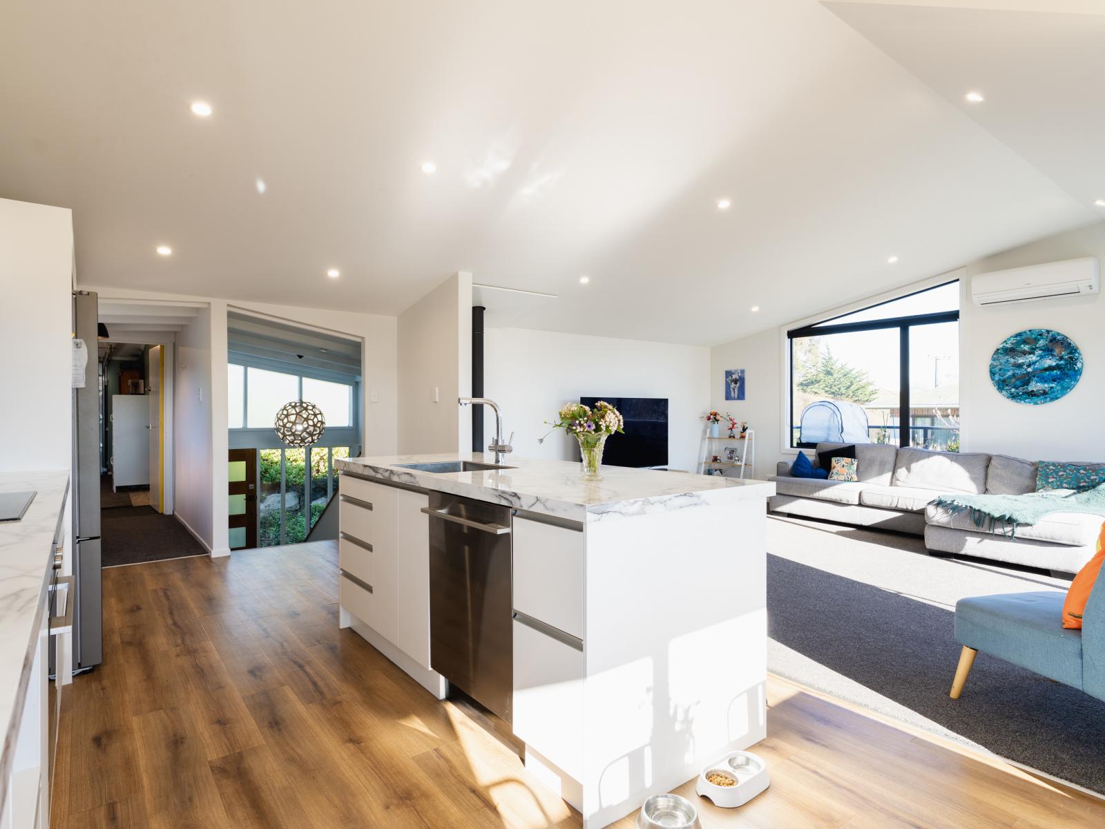 10 Allen Road, Green Island