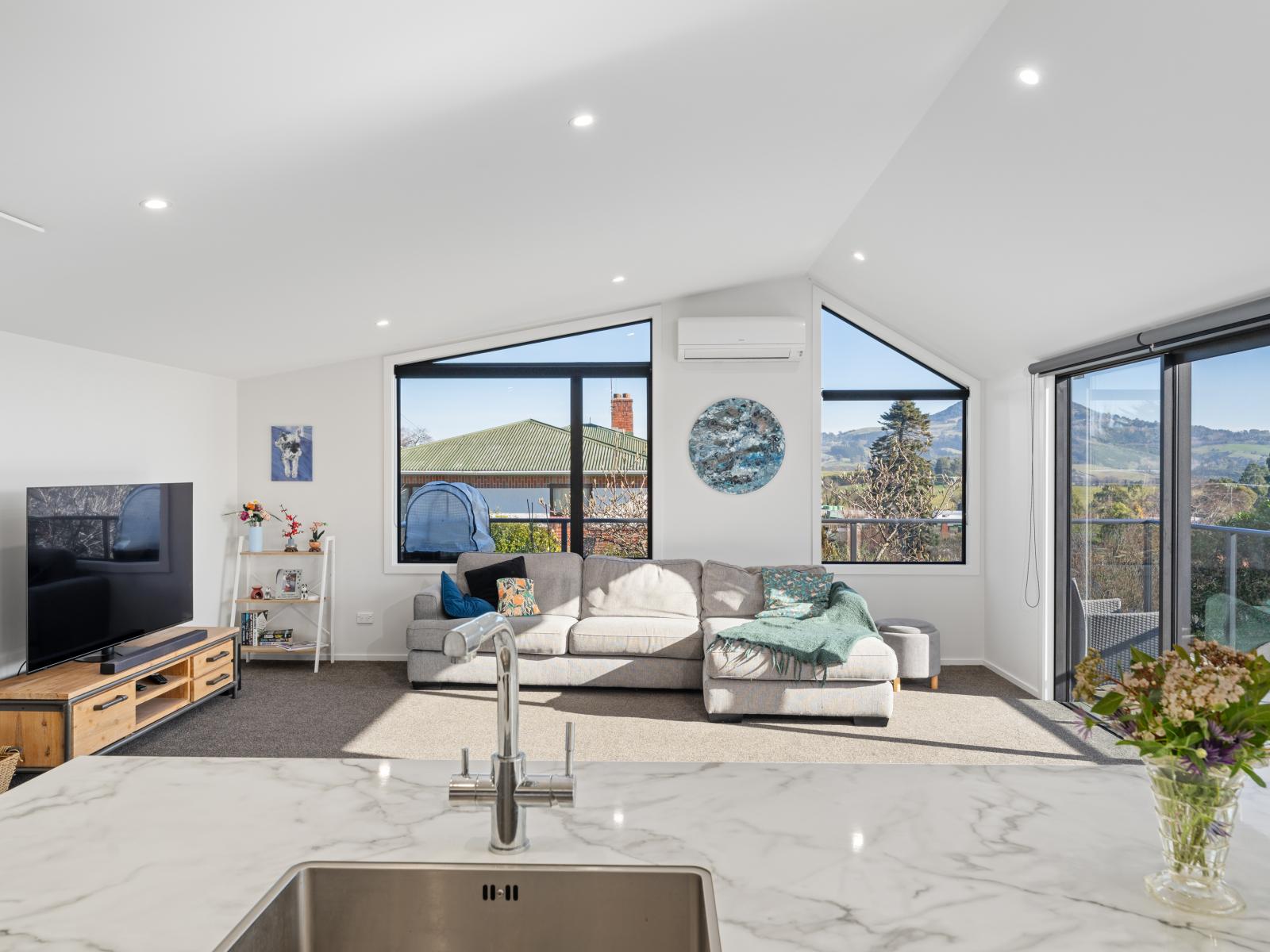 10 Allen Road, Green Island