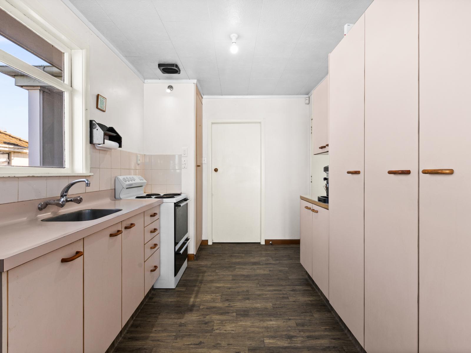 Unit 1, 64 Riverbend Road, Maraenui