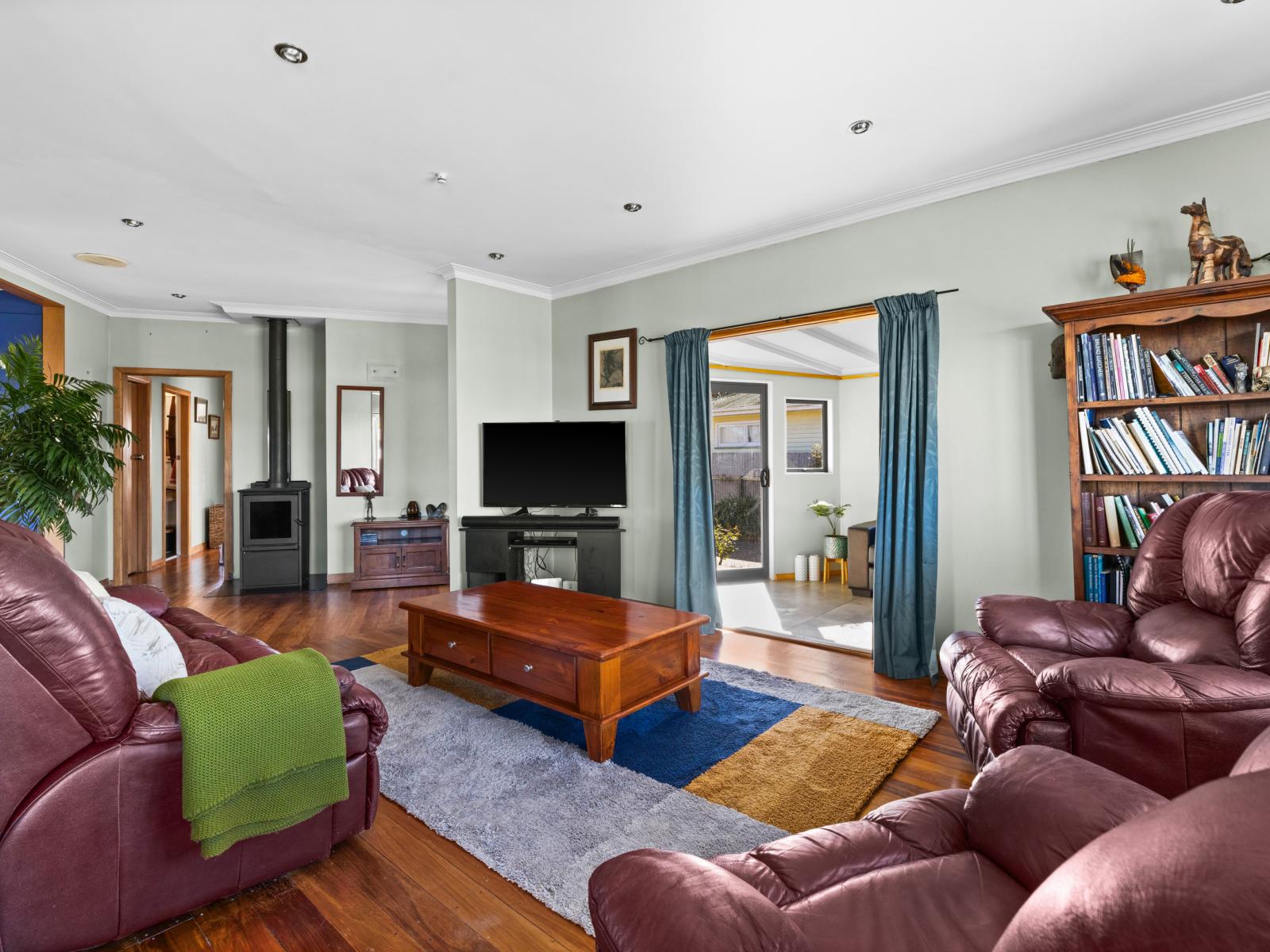 52 Clarence Cox Crescent, Pirimai