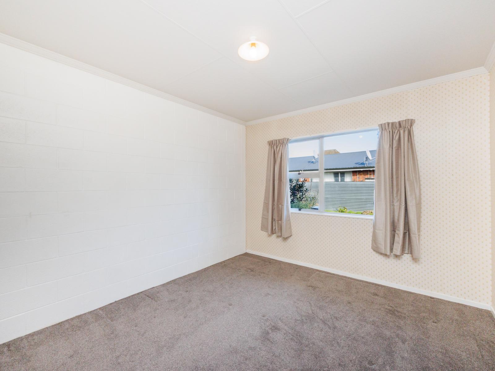 Unit 1, 734 Main Street, Palmerston North
