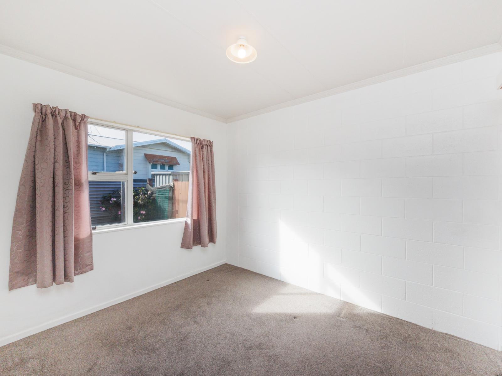 Unit 1, 734 Main Street, Palmerston North