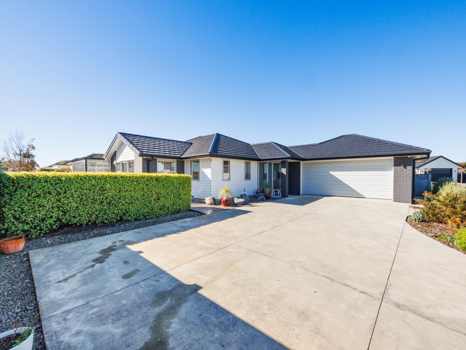 34 Dogwood Way, Milson