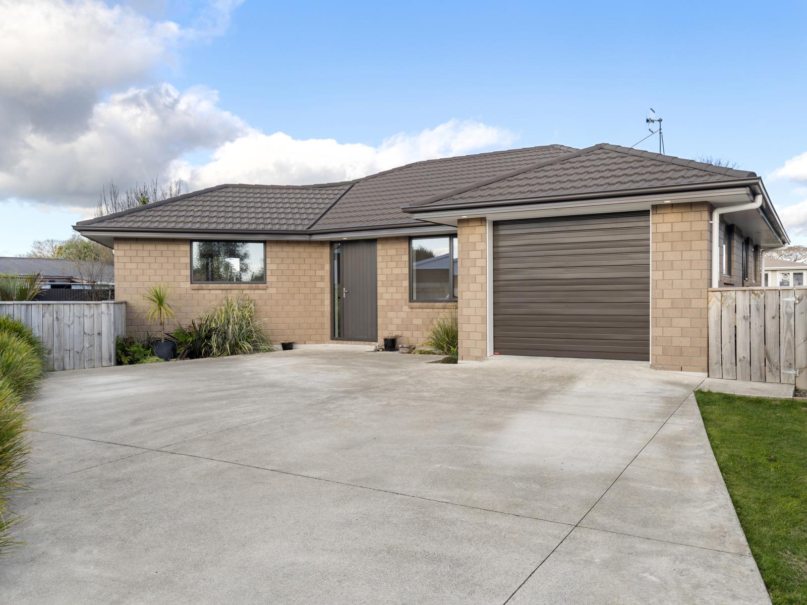 8A Shetland Place, Westbrook