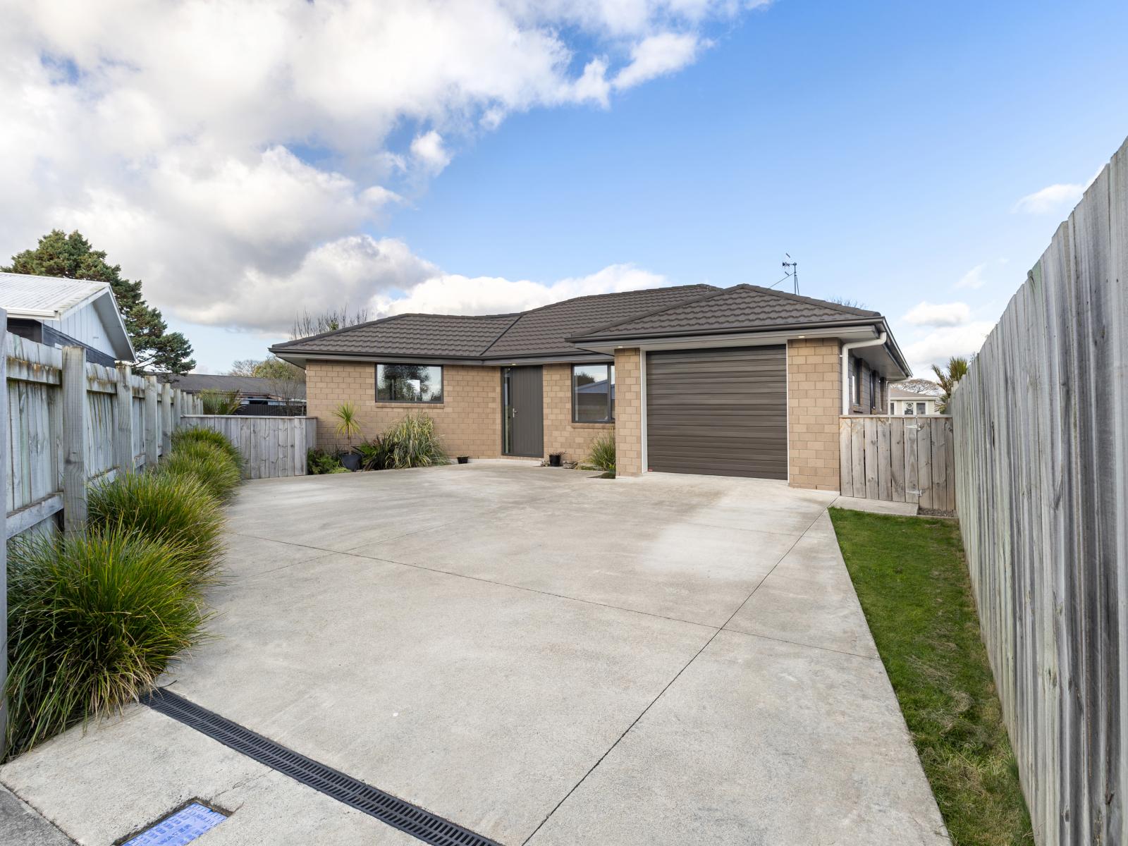 8A Shetland Place, Westbrook