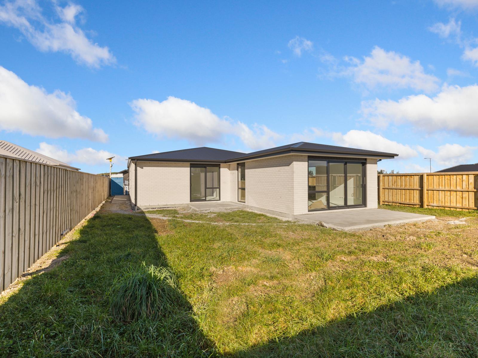 8 Timmins Street, Hampstead