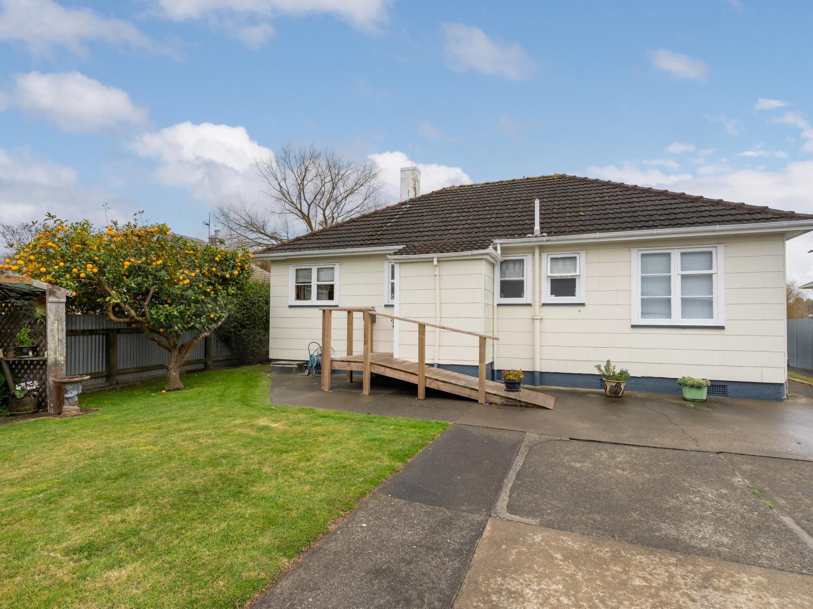 80 Douglas Mclean Avenue, Marewa