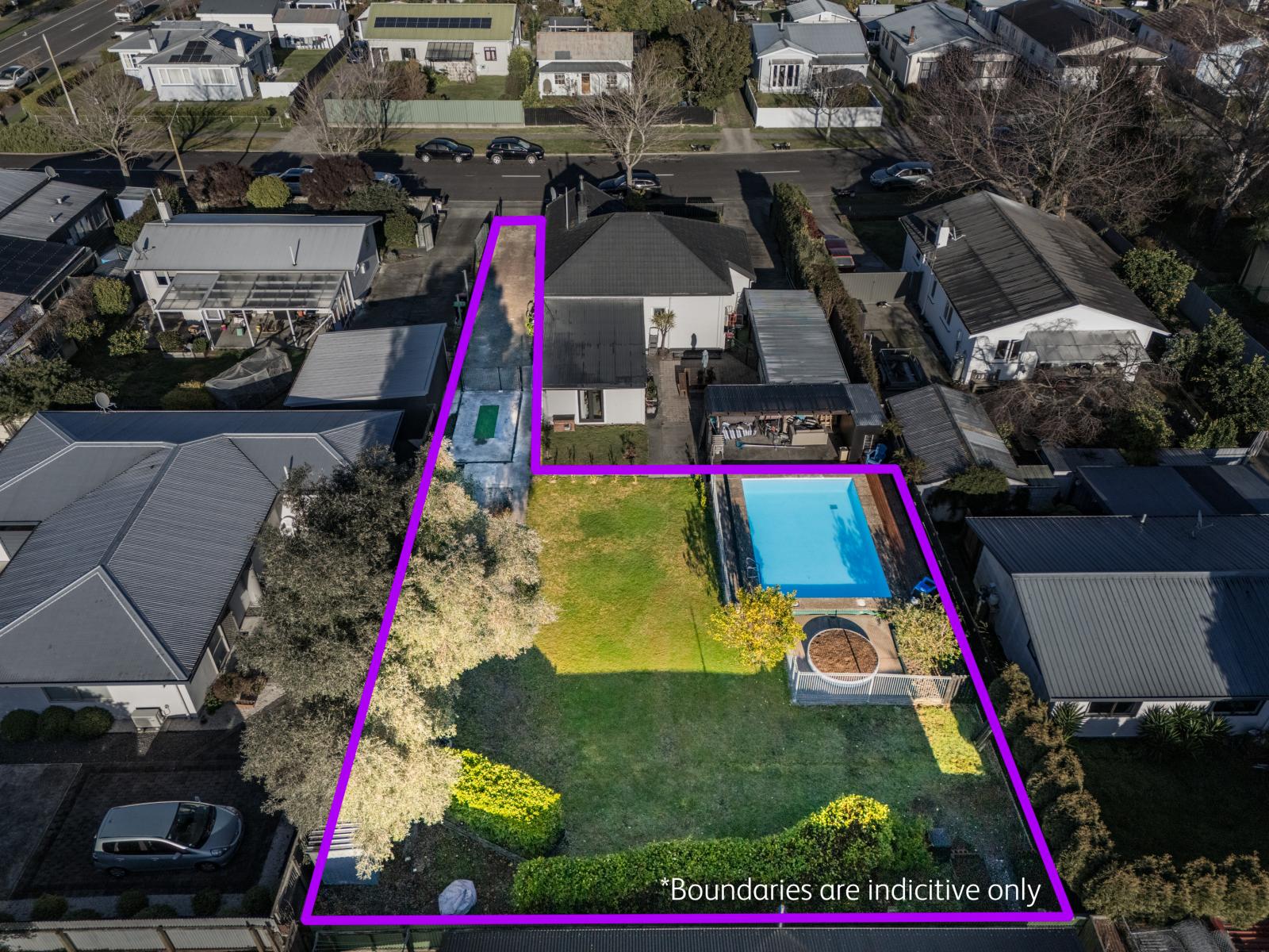 910A Ferguson Street, Akina