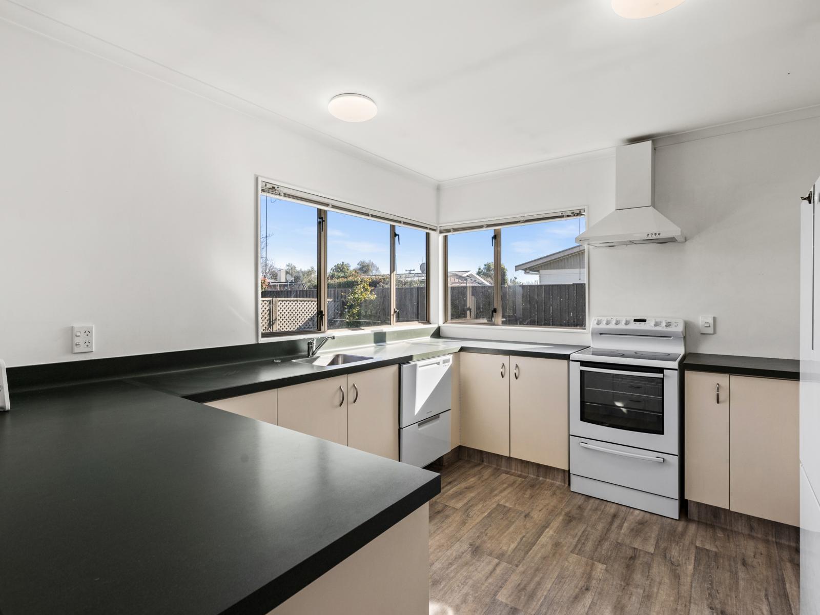 Unit 2, 52 Te Aute Road, Havelock North
