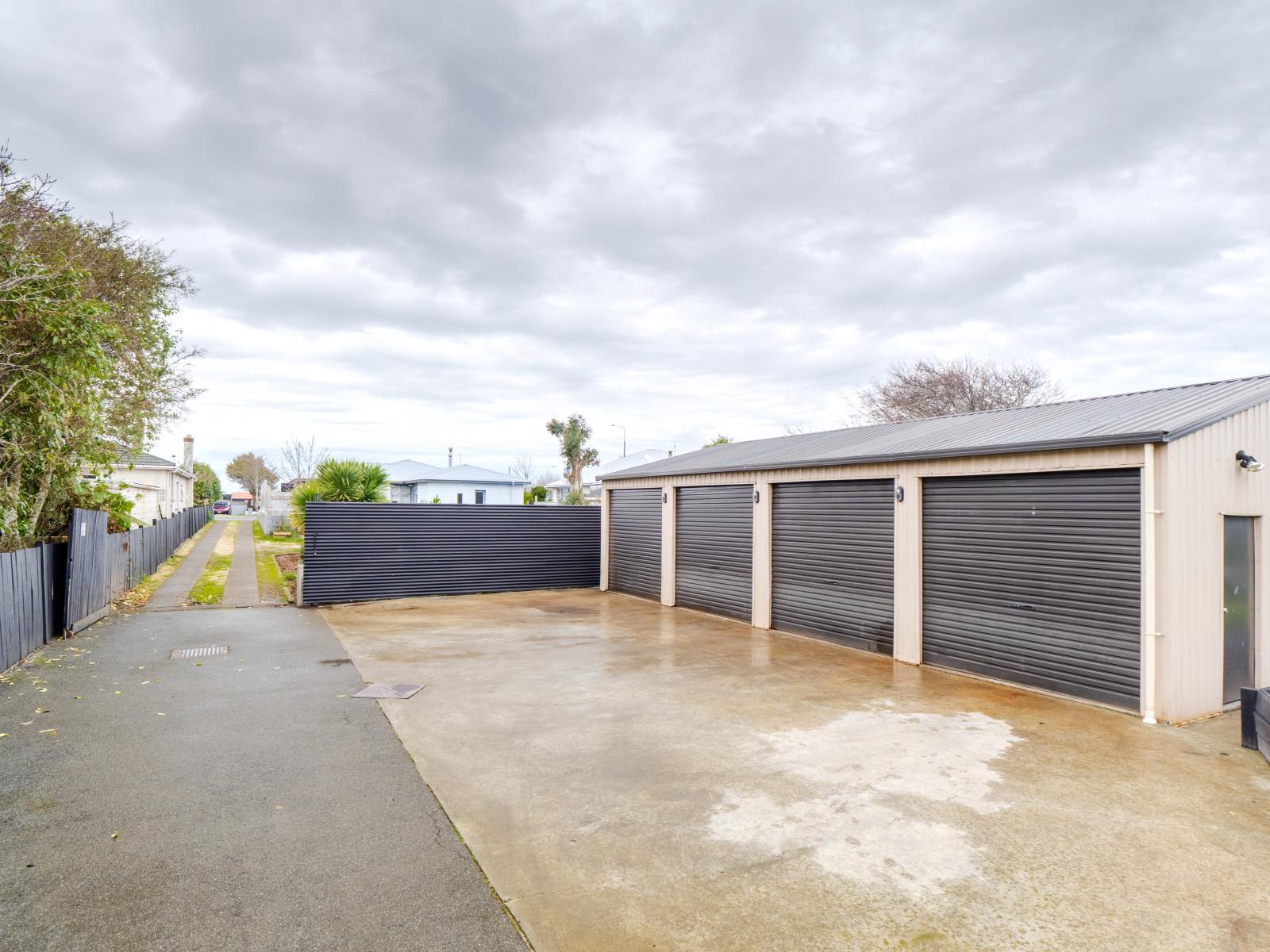 253 Pomona Street, Strathern