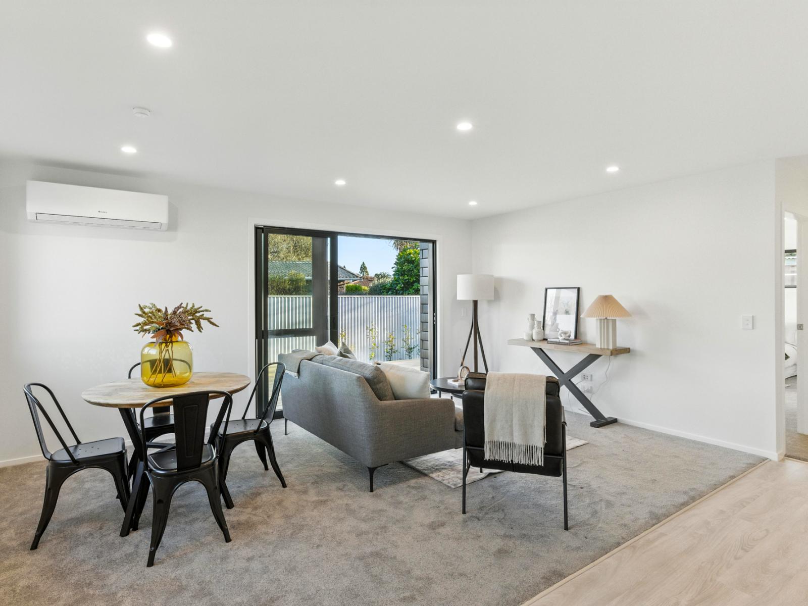 11D Gordon Place, Levin
