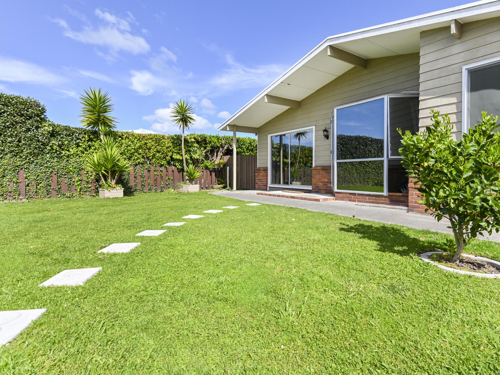 1301 Briggs Place, Mayfair