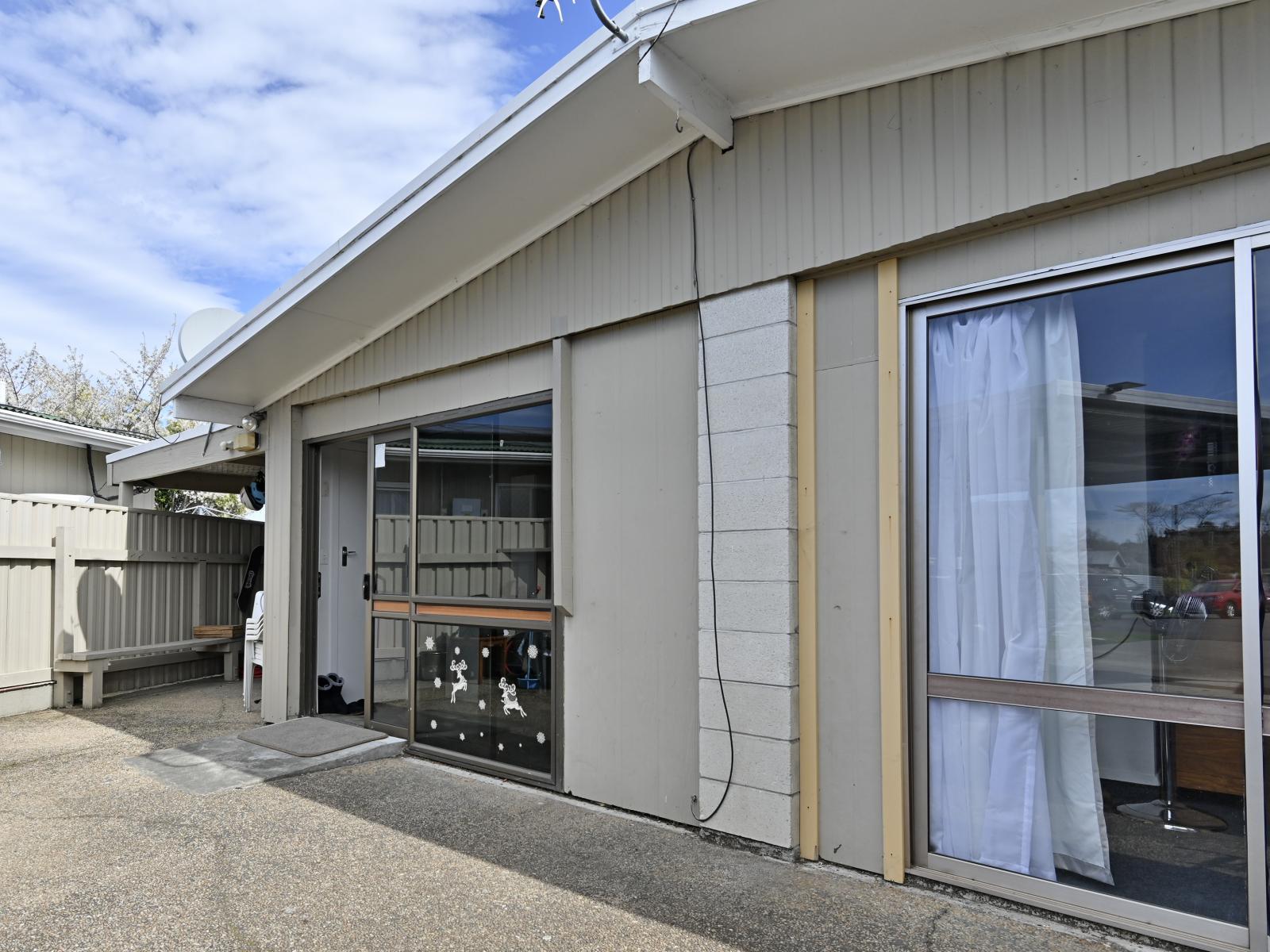 1301 Briggs Place, Mayfair