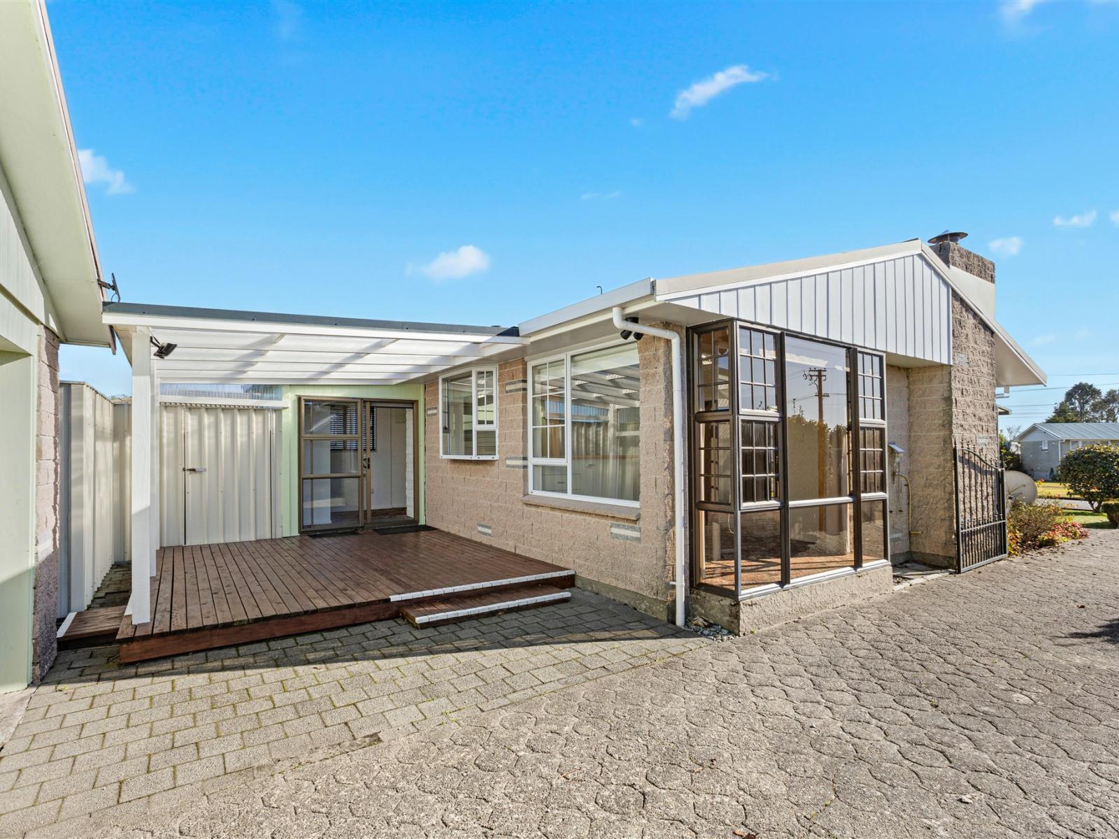 38 Lyndhurst Street, Westport