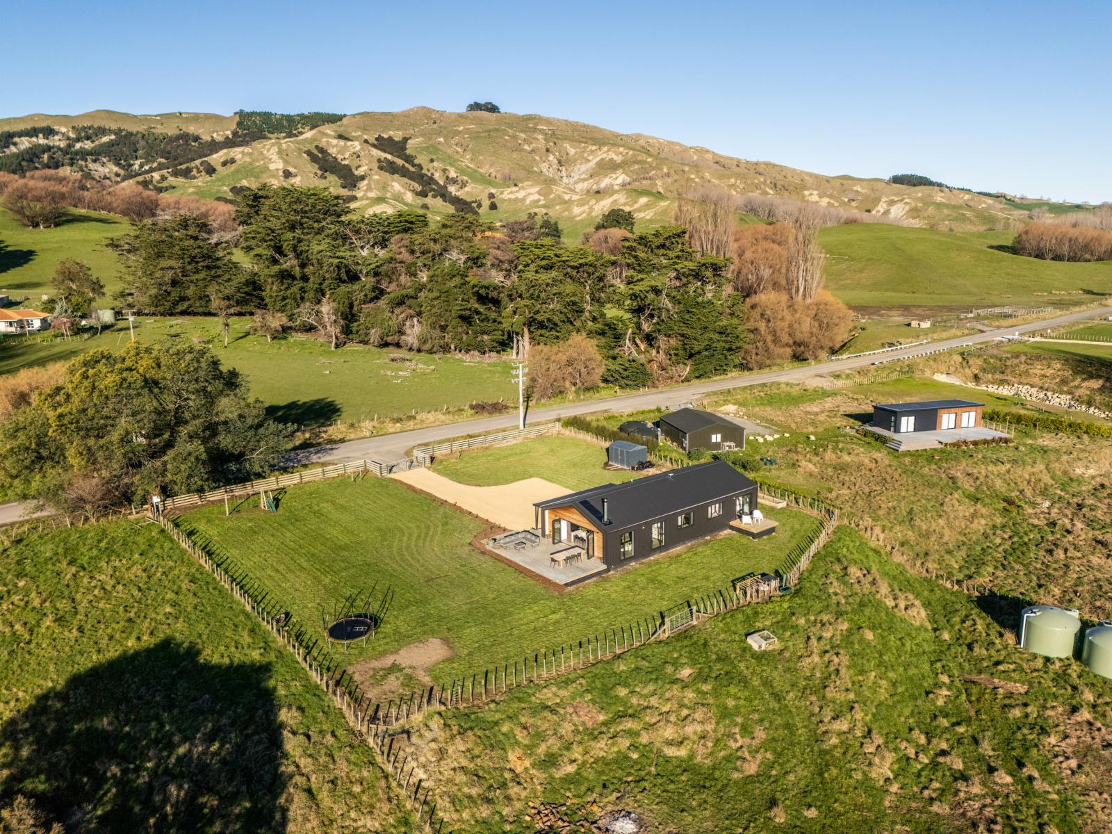 2480 Kahuranaki Road, Elsthorpe