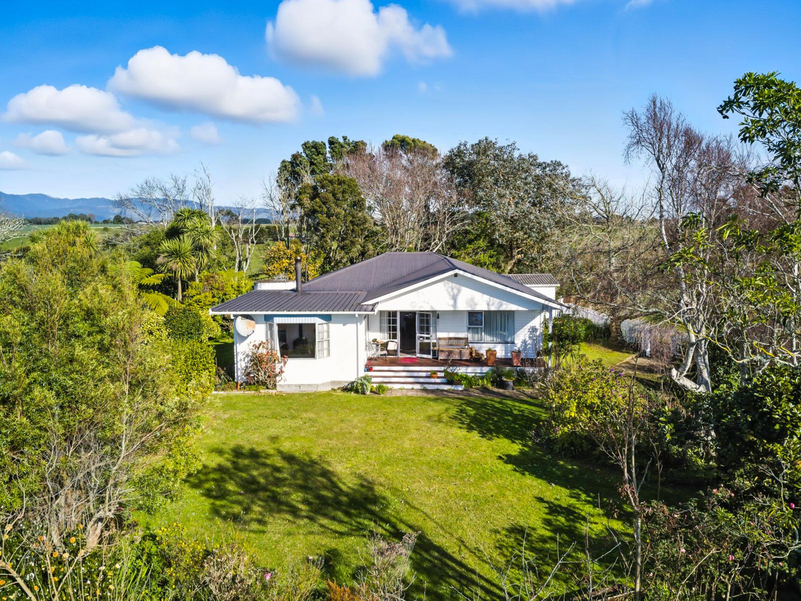 208 Kukutauaki Road, Koputaroa