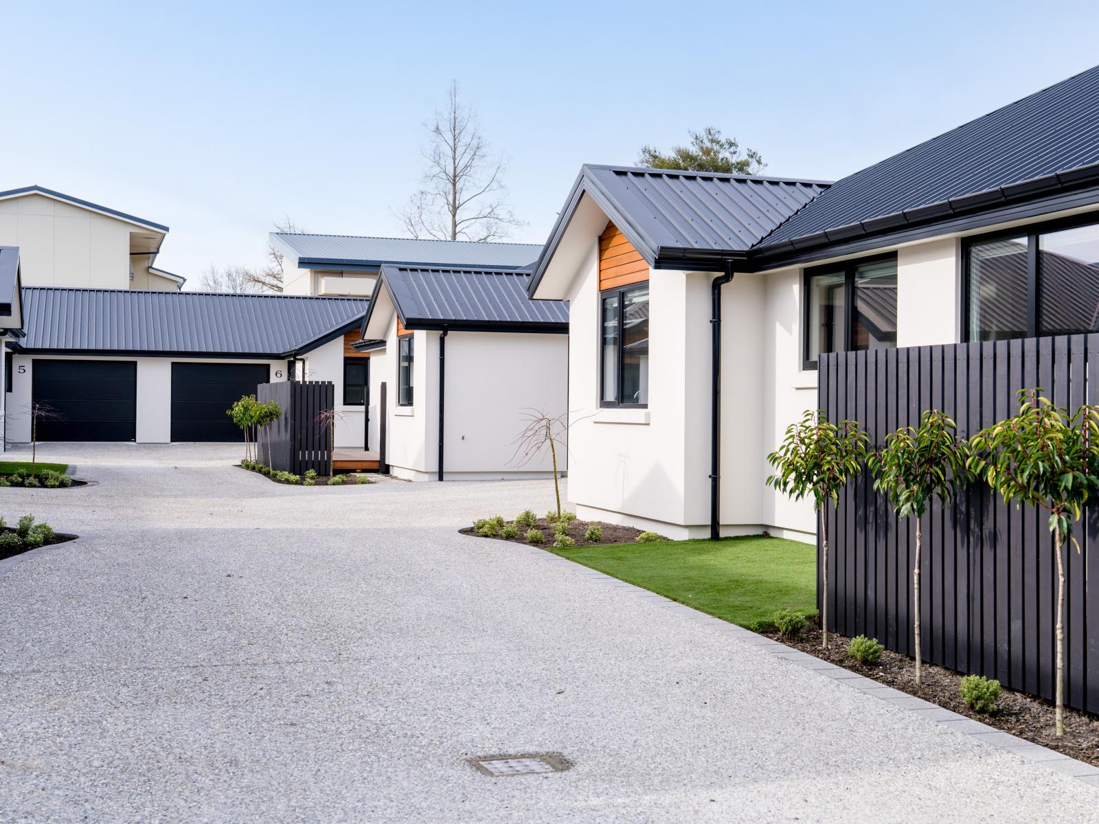 2-6 Armson Close, Mosgiel