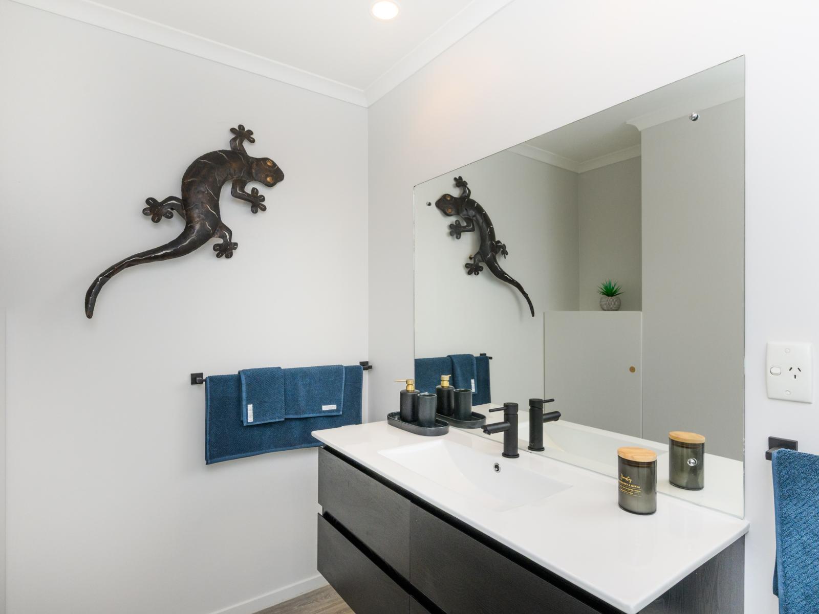 3 Ferry Street, Foxton Beach
