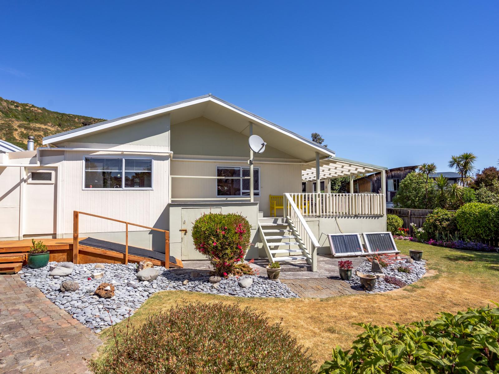 17 Te Miha Crescent, Cape Palliser