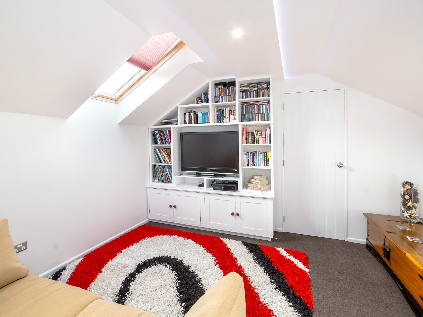 64 Montys Lane, Woodside