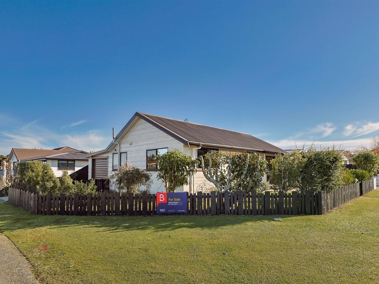 16 Hunter Street, Westport