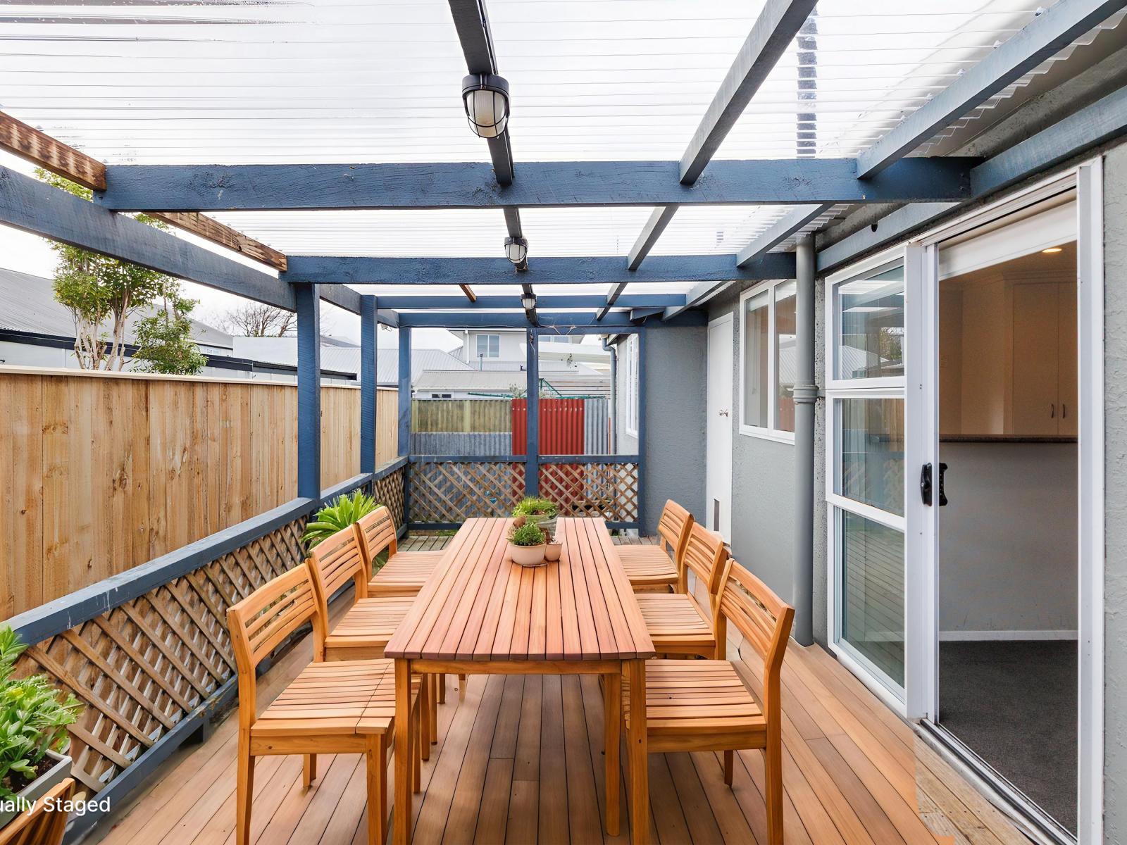 345 Tremaine Avenue, Takaro