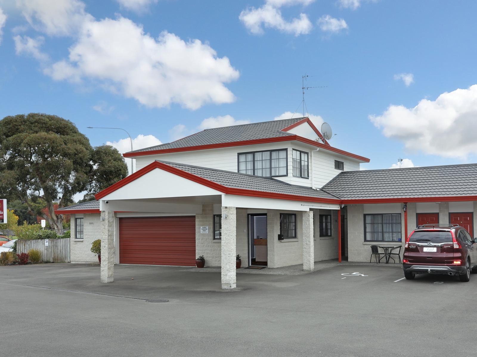240 Saint Hill Street, Whanganui Central