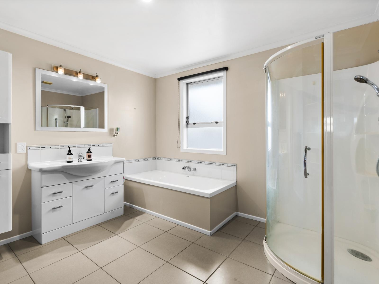 25 Argyll Crescent, Tamatea