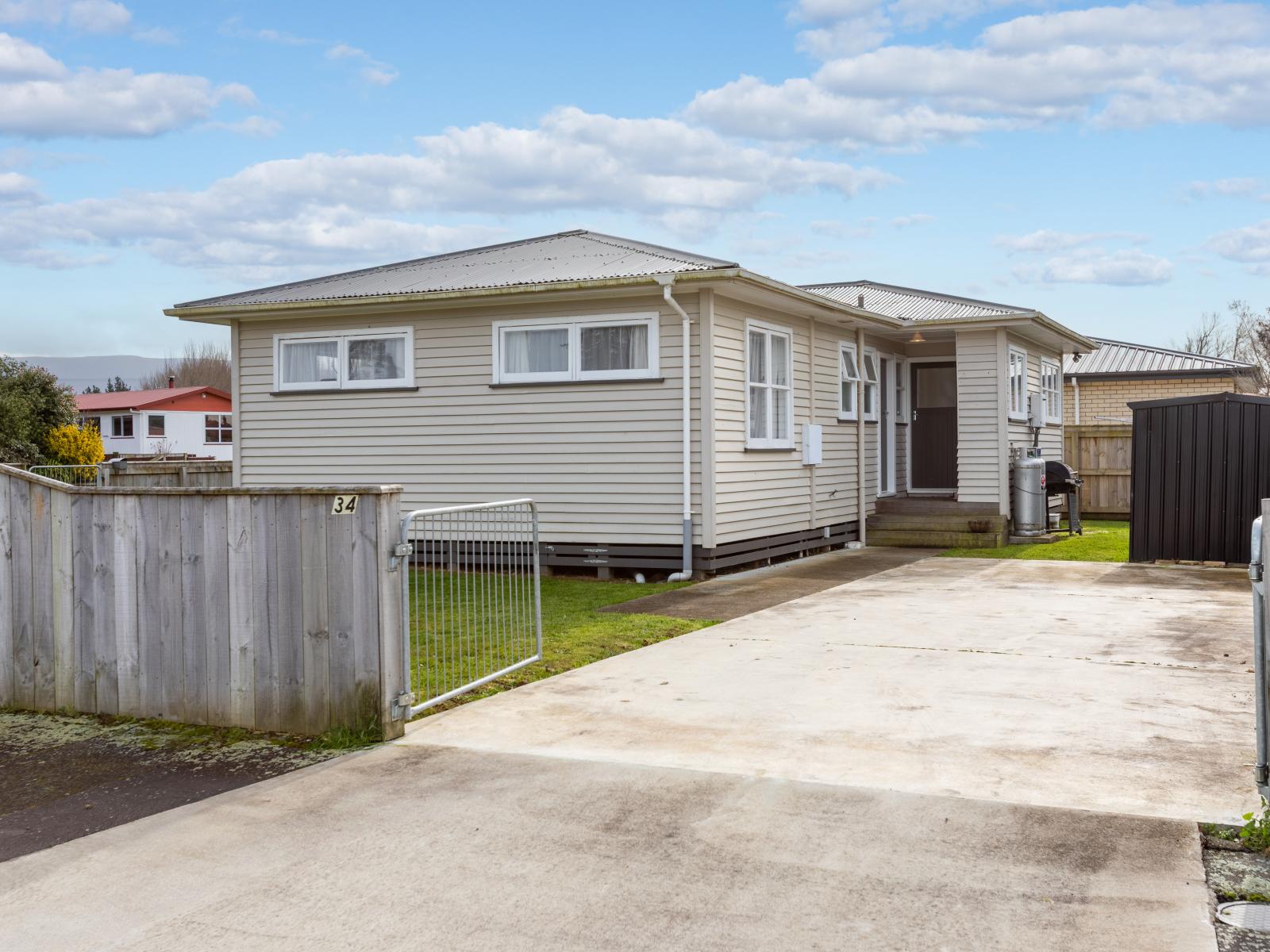 34 James Street, Dannevirke