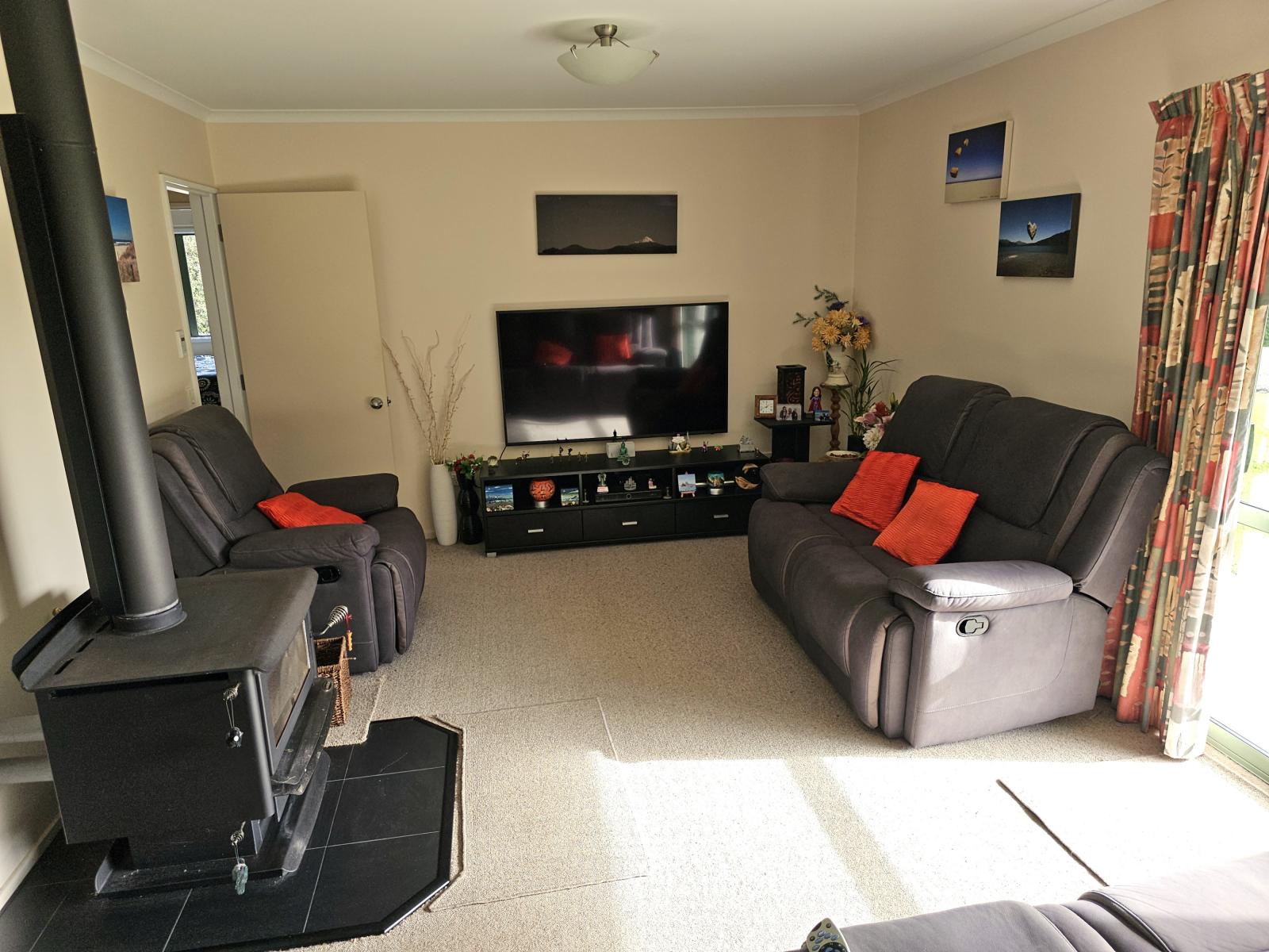 270 Utopia Road, Westport