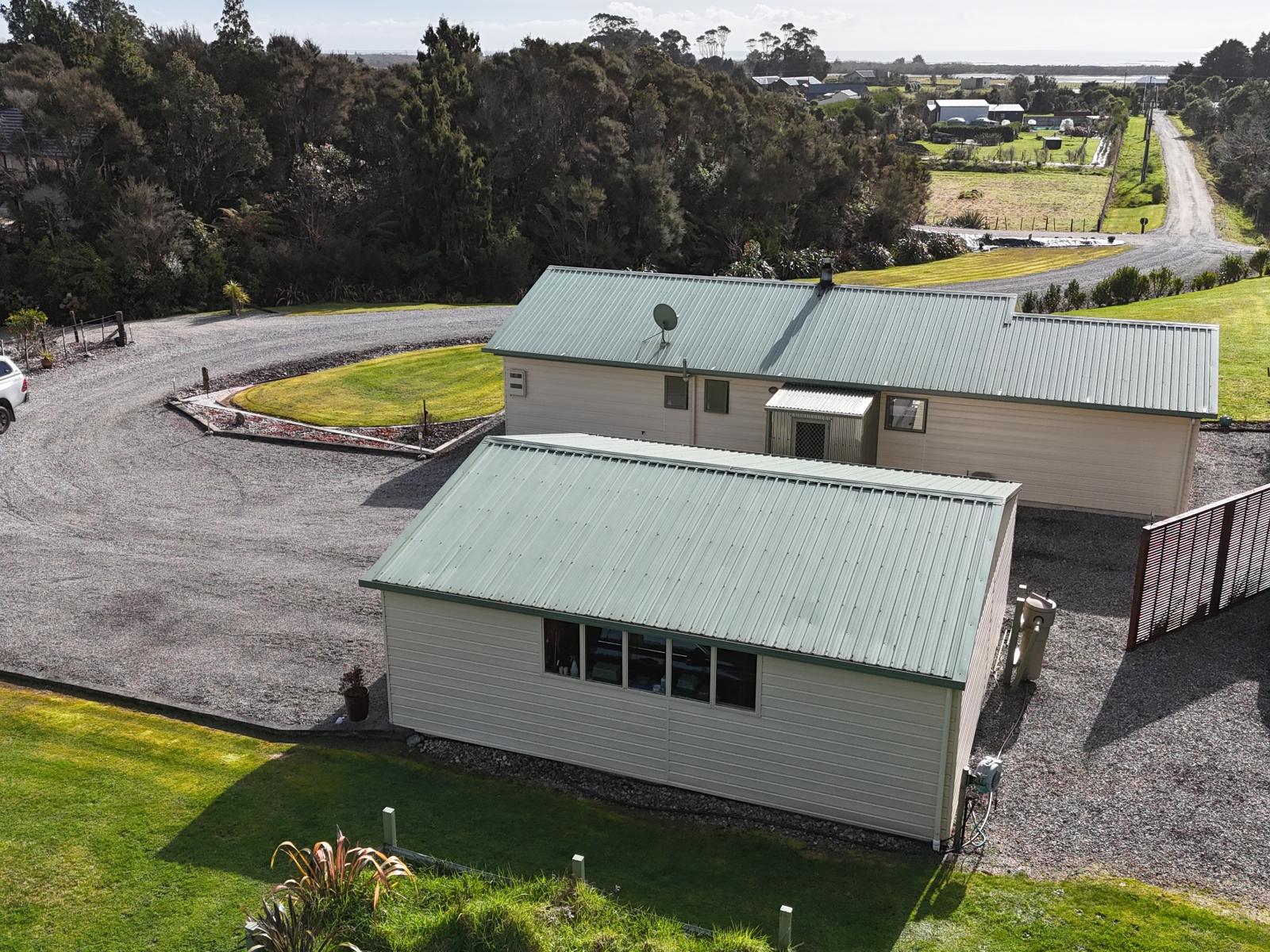 270 Utopia Road, Westport