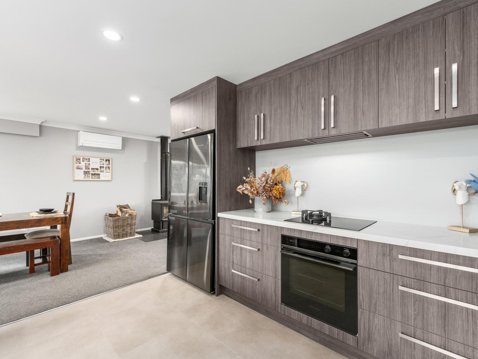 123 Dittmer Drive, West End
