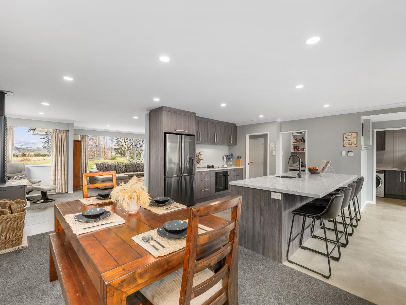 123 Dittmer Drive, West End